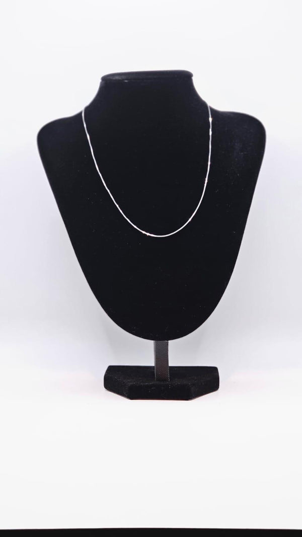 "ORLY" – 14K White Gold Chain Necklace
